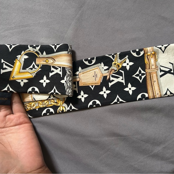 Louis Vuitton Monogram Confidential bandeau - Picture 3 of 12
